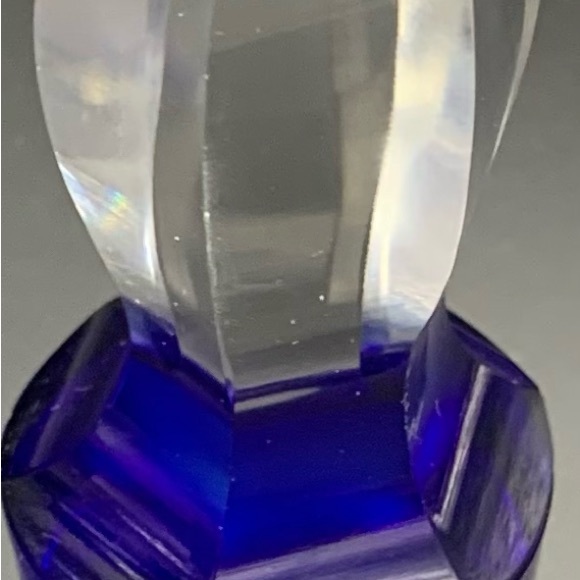 Bohemian glass decanter set with two glasses - Picture 2 of 6